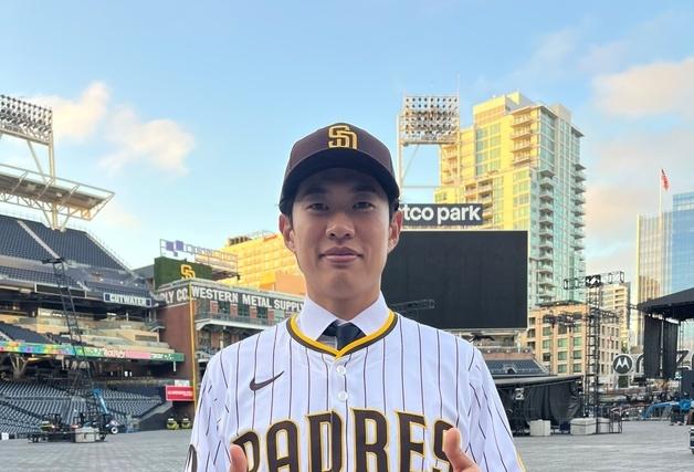 'SD 입단' 송성문 1차 목표…스프링캠프서 경쟁력 입증하라