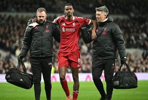 'EPL 최고 이적료' 이삭, 발목 골절로 수술…한숨 나오는 리버풀