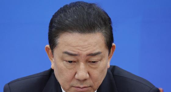 김병기, 대한항공 가족 의전 특혜 의혹에 "편의제공 안 받아"