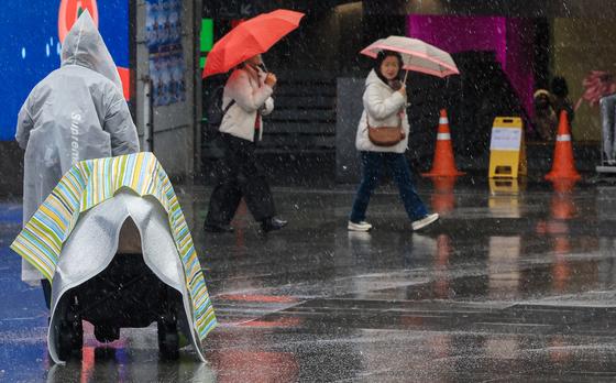 [오늘의 날씨] 경기(28일, 일)…흐리고 가끔 눈 또는 비