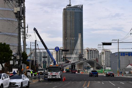 포항 해오름대교 내년 1월 임시개통…전망대 등 막바지 공사