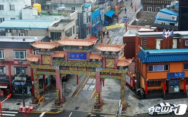 짜장면·신포국제시장·연안부두…인천시, '인천지역유산' 17건 선정