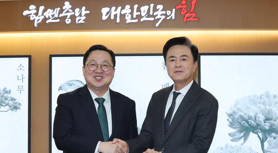 김태흠 지사·이장우 시장 회동…"통합 법안심의 과정 예의주시"