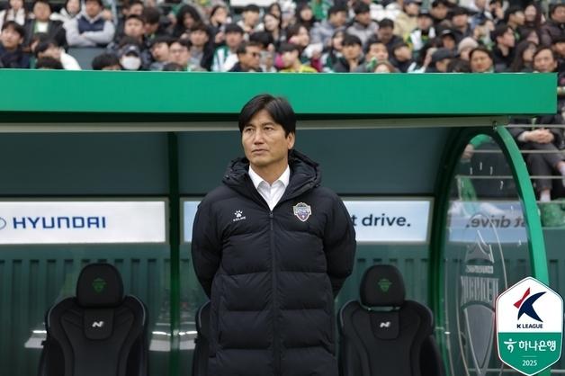 '전북행' 정정용 감독, 김천과 작별…"지난 3년, 뜻깊고 소중한 순간" 