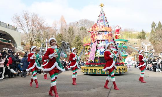 [뉴스1 PICK] 하루 앞으로 다가온 크리스마스…"모두들 메리 크리스마스"