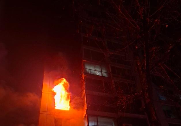 송파 올림픽선수촌 아파트 화재…2명 중상·5천만원 이상 재산피해(종합2보)