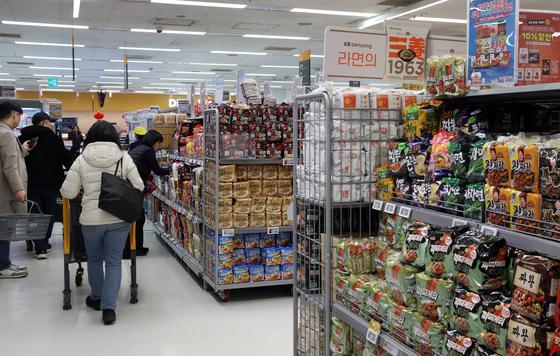 올해 물가 2.1%↑, '생활물가 부담'은 여전…정부 "괴리 해소 노력"(종합2보)