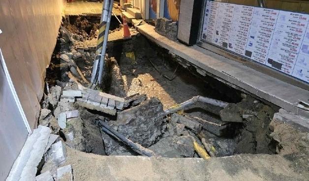 서울 이문동 땅꺼짐 '시공 부실' 결론…4개월 영업정지 등 요청