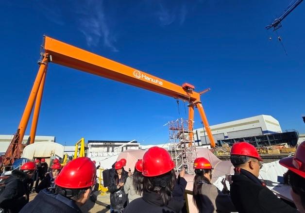 트럼프가 콕 집은 '한화'…美 핵추진잠수함, 필리에서 만든다