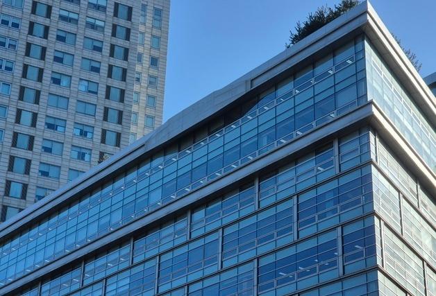 LX그룹 '한지붕' 아래 뭉친다…첫 사옥 '광화문 시대' 개막