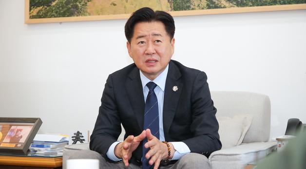 오영훈 제주지사 "재선 도전 관련 설 전후 입장 밝히겠다"