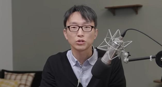 정희원 "터트리면 매장된다"…'스토킹 신고' 상대父에 전화