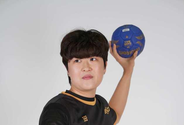 유럽 정상 찍고 돌아온 여자 핸드볼 스타 류은희 "목표는 우승"