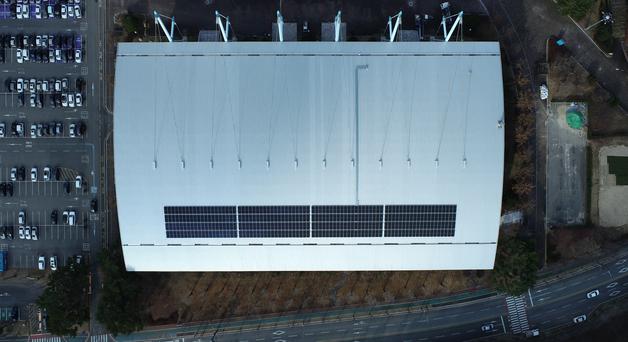 울산 문수실내수영장에 태양광 발전설비…"온실가스 연간 167톤 감축"