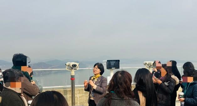 송악산·모내기 시기…'北 관찰자' 애기봉 해설사[155마일]