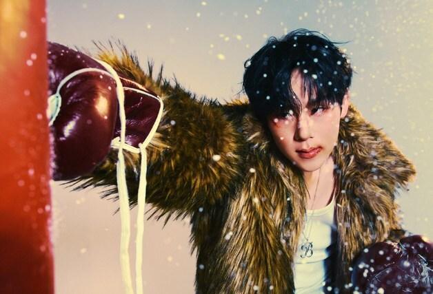 몬스타엑스 주헌, 입가에 상처 난 복서…첫 콘셉트 포토 공개