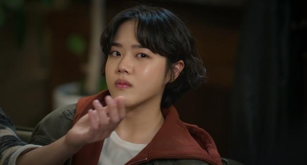 '캐셔로' 김향기, 빵 냄새 풍기는 '츤데레' 초능력자 변신