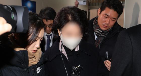 경찰, 한학자 前 비서실장 '정치자금법 위반' 피의자 소환