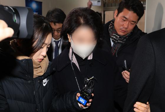 경찰, 한학자 총재 前 비서실장 '정치자금법 위반' 피의자 신분 소환(상보)