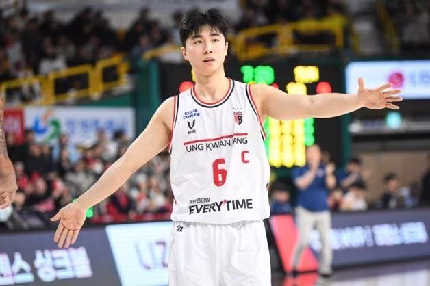 정관장, 선두 LG 잡고 1.5게임 차 추격…DB, 공동 3위 도약(종합)