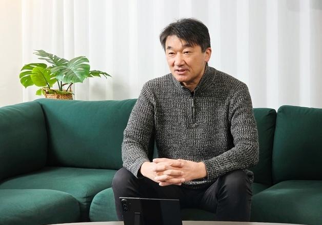 日 IT전문가 "갤럭시Z트라이폴드 사러 한국행 비행기 타" 