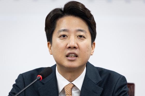 이준석 "구글 아마존 CEO 美 청문회 모두 출석…쿠팡 국민 앞에 서야"