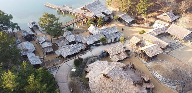 창원시, 해양드라마세트장 관람환경 개선…"체류형 관광지 조성"