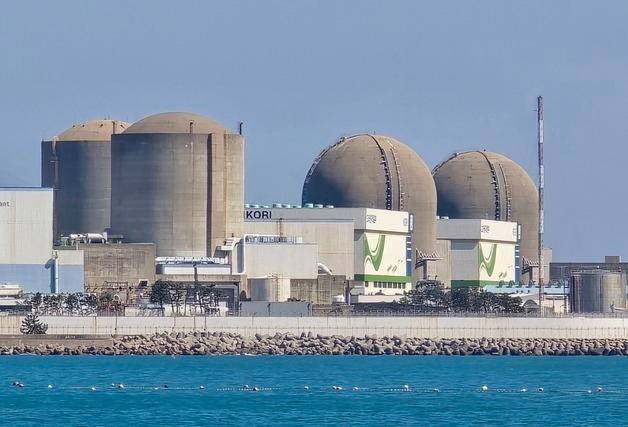 원전·재생E 재논의 국면…12차 전기본 앞 에너지믹스 공론화 '충돌'