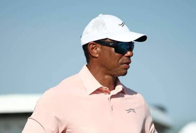 '허리 수술' 타이거 우즈 "회복 속도 빠르지 않아…복귀 미정"