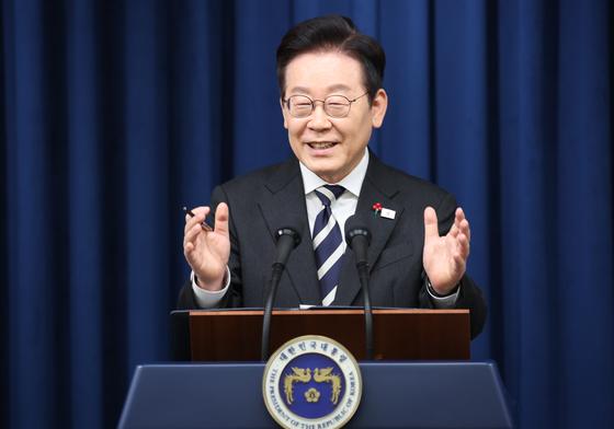 李대통령 "우리가 헌정질서 기관장" 조희대 "사법 개편 신중해야"