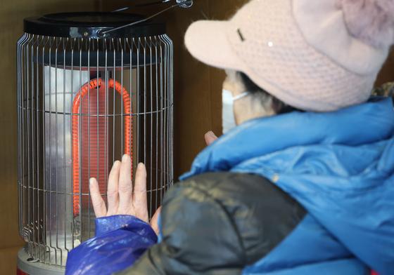 서울 전역 동파 피해 속출…밤사이 계량기 27건 동파