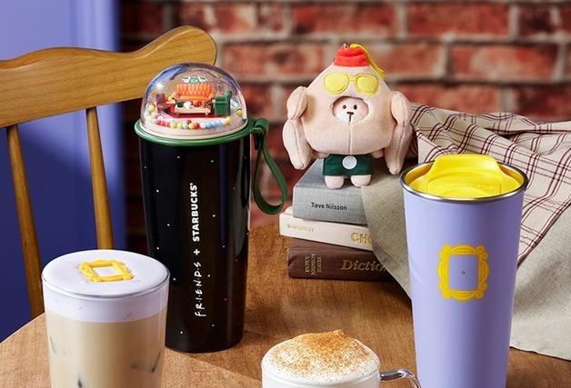 스타벅스, 美 레전드 시트콤 '프렌즈'와 새해 첫 컬래버 