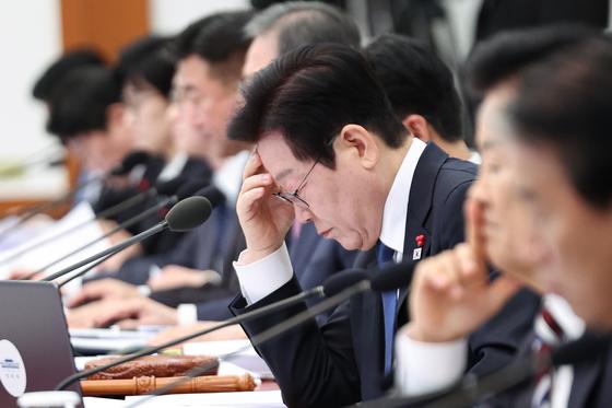 李대통령 "12·29 여객기 참사 조사 너무 느려…최대한 서두르라"