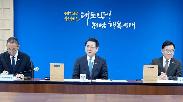 김영록 지사 "광주·전남 행정통합 훨씬 더 많은 것 얻을 수 있어"