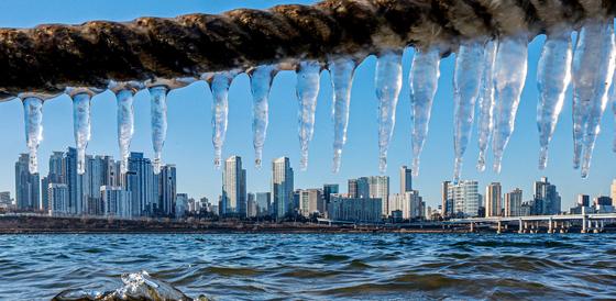 '한파 특보' 확대…경기도, 오후 2시 재대본 비상1단계 가동