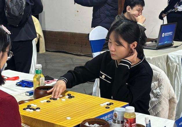 김은지·오유진·최정, 오청원배 세계여자바둑대회 8강 진출