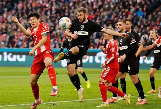 김민재의 뮌헨, '자책골 2골'로 무너진 정우영의 베를린 제압