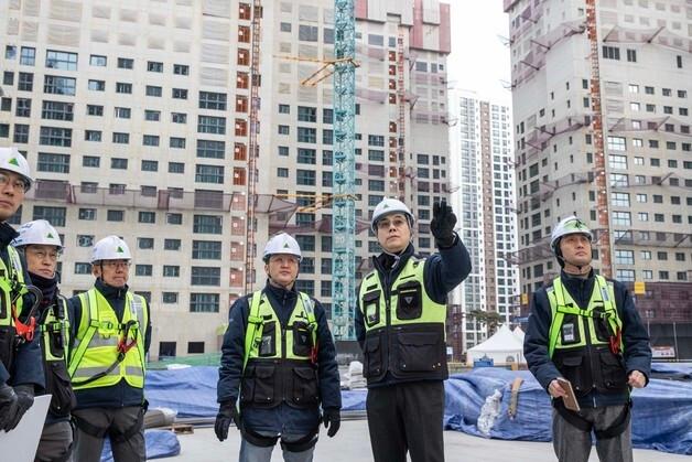 현대건설, 현장 사고 예방 위한 동절기 안전점검 릴레이 캠페인 전개