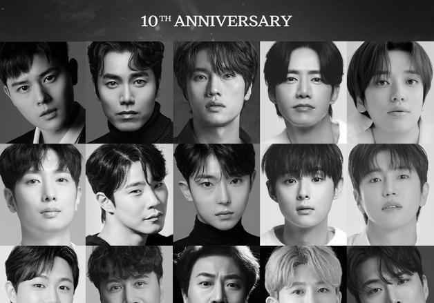 '10주년' 뮤지컬 '은밀하게 위대하게', 1월 귀환…김동준·니엘 출격