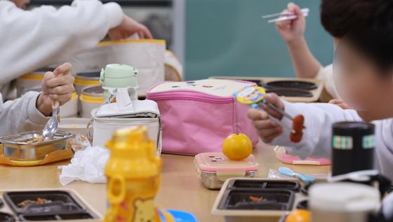 대전 학비노조 총파업에 95개 학교 급식 중단…"부분 파업 계속"(종합)