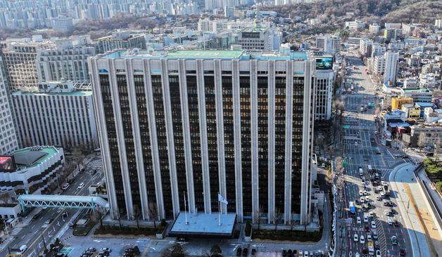 김용곤 한경대 부총장 재산 45억 1위…강기윤 전 남동발전 사장 163억