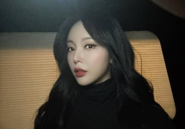 홍진영, 오랜만에 전한 근황…물오른 비주얼 [N샷]