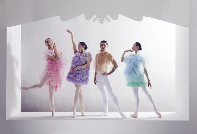 찰나에 담긴 무용수들의 떨림…국립발레단 사진전 '스틸 인 모션'