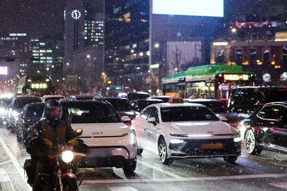 서울·인천·경기·강원 등 '대설특보'…중대본 1단계 가동 