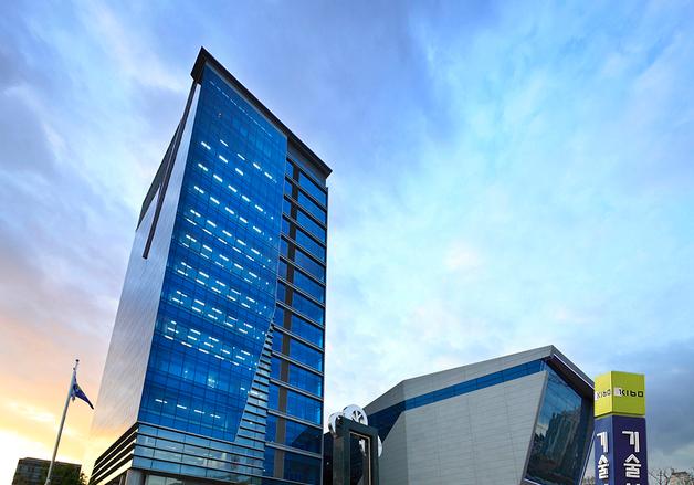 기보, 국민은행과 中企 혁신성장에 2000억 협약보증 지원