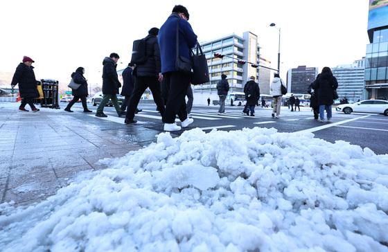 서울 –12도 한파 예보…26일 첫 수도계량기 '동파 경계' 발령