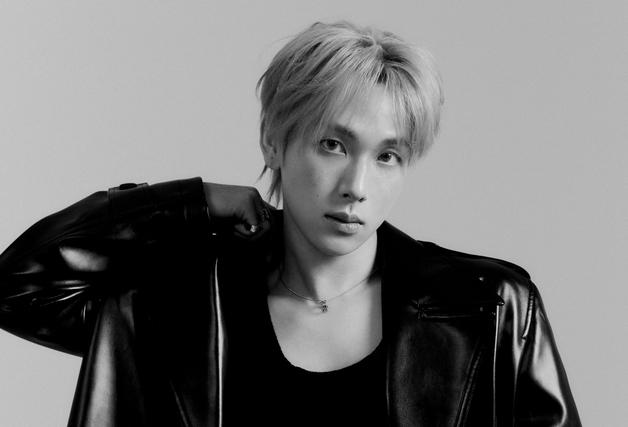 SM 손잡고 탈색한 임시완, 데뷔 15년 만에 솔로 출격 [N이슈]