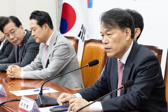 [뉴스1 PICK] 윤한홍 공개 작심 비판 "골수 지지층 벗어나 계엄 사과해야"