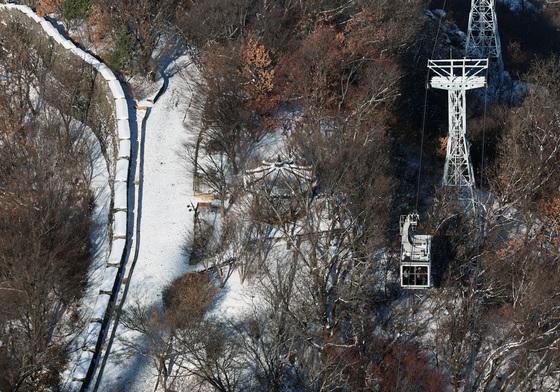  남산 케이블카 독점 계속…법원, 서울시 곤돌라 공사 제동