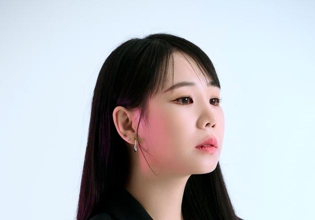 유성은, 김건모 '아름다운 이별' 발매 "명곡 부르게 돼 영광"